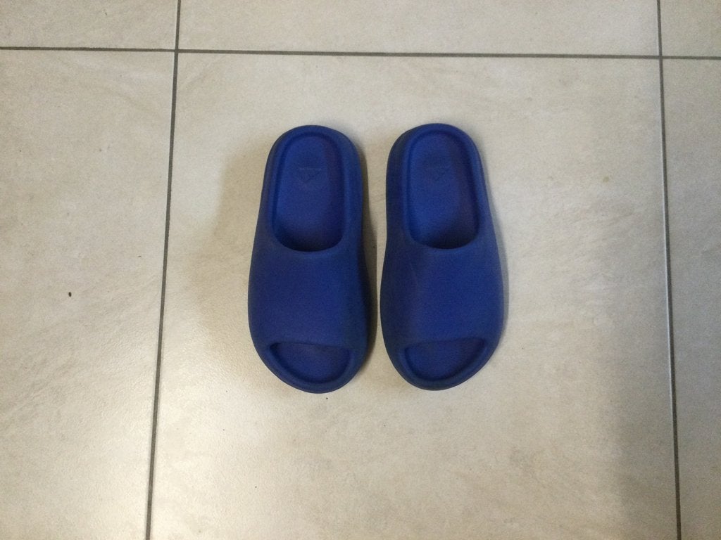 Yeezy Adidas slippers, Kinderen en Baby's, Ophalen, Adidas, Jongen of Meisje, Overige typen