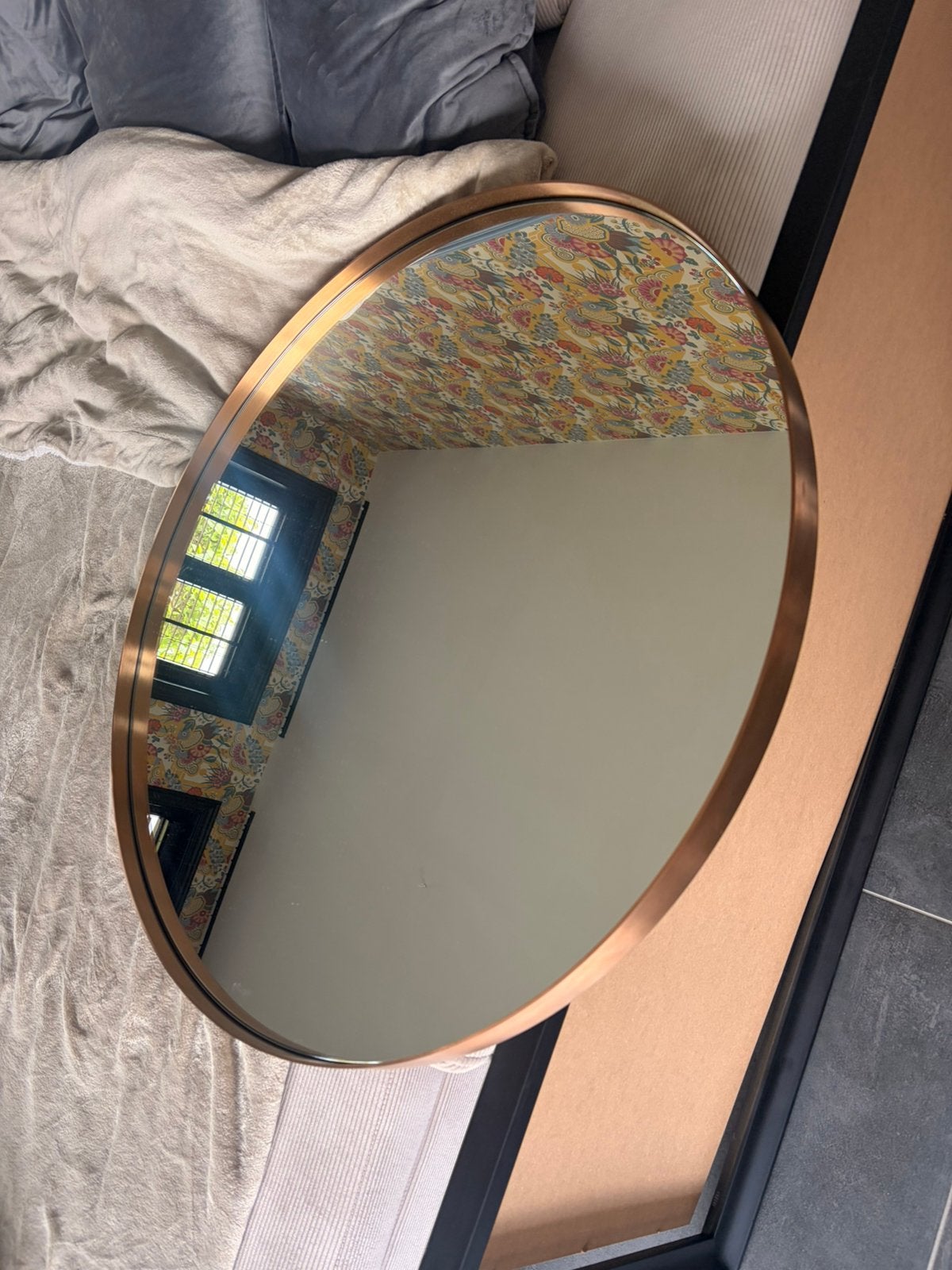 Een zeer grote en stevige spiegel, Huis en Inrichting, Woonaccessoires | Spiegels, Ophalen, Zo goed als nieuw