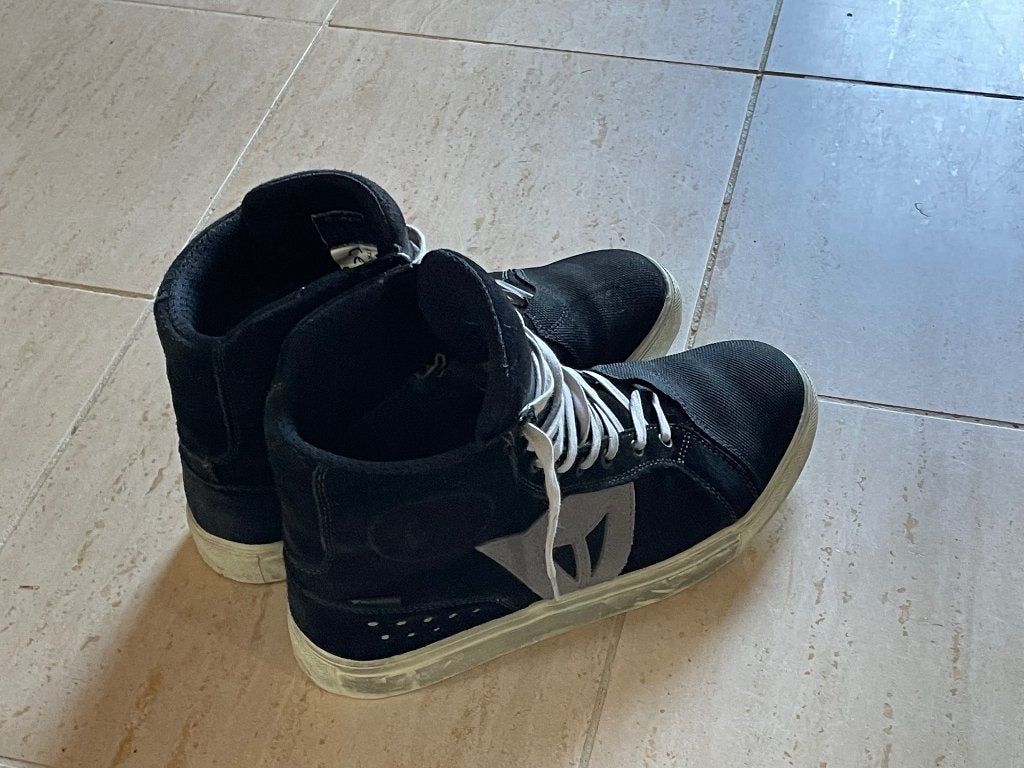 Dainese schoenen, Kleding | Heren, Schoenen, Ophalen of Verzenden, Zo goed als nieuw, Autre, Sportschoenen