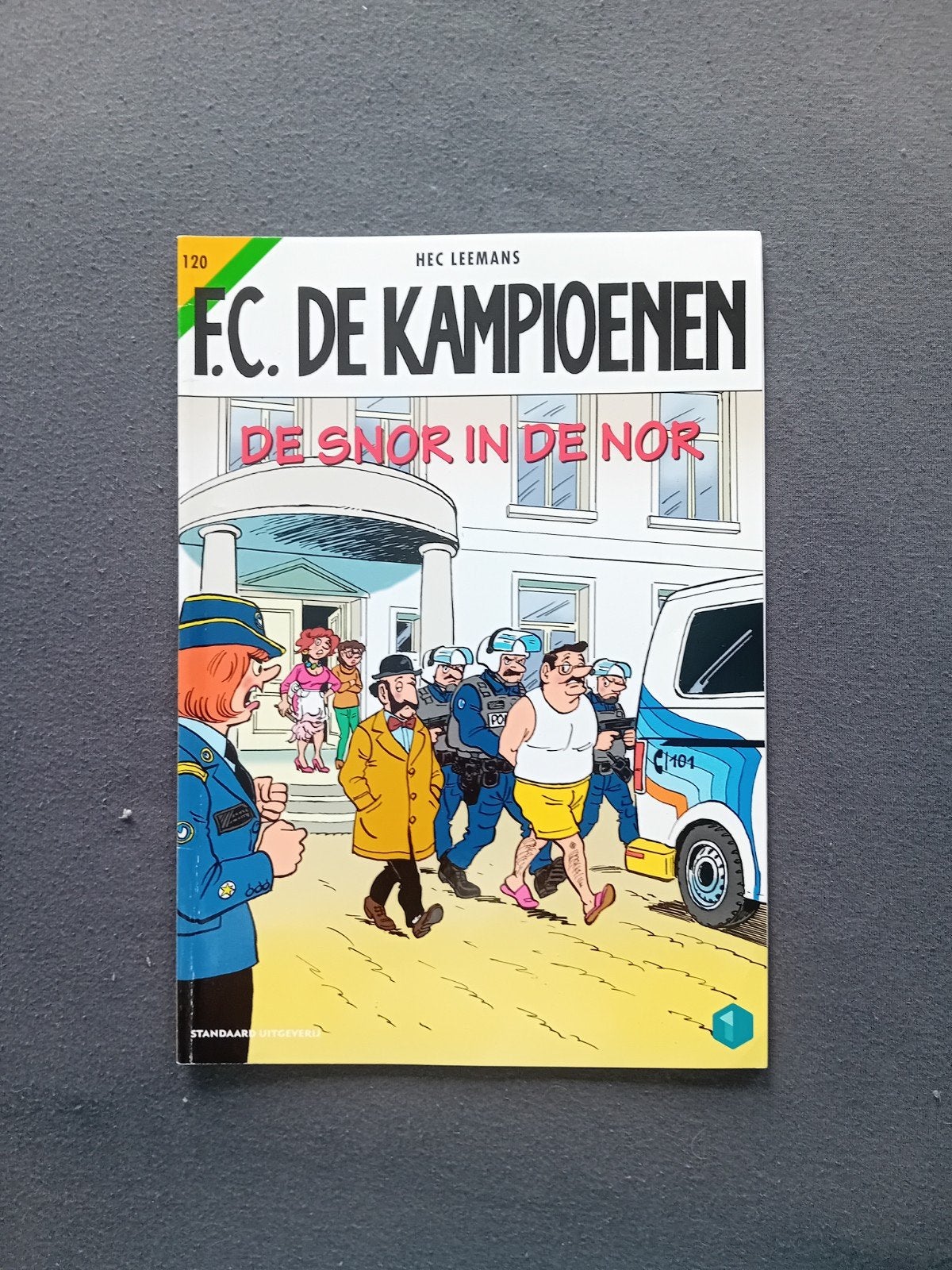 Fc de kampioenen strip de snor in de nor, Ophalen