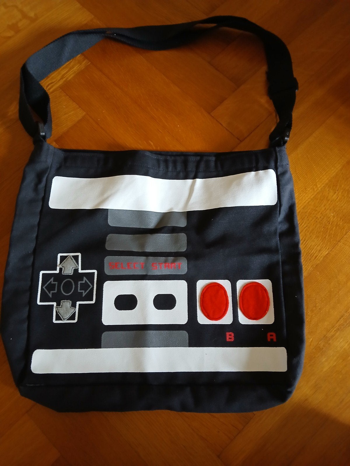 sac à bandouillère Nintendo NES Retro robot, Enlèvement ou Envoi, Neuf