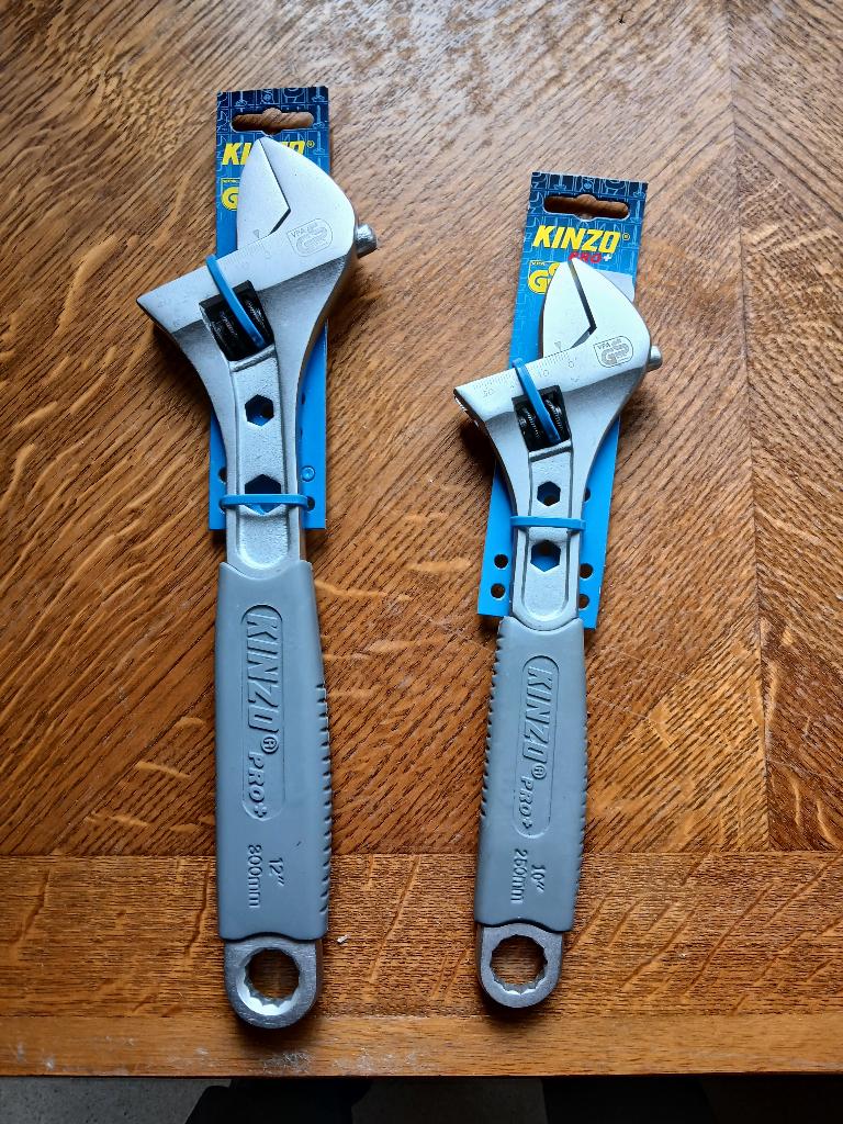 engelse sleutel, moersleutel kinzo 250 en 300mm, Enlèvement ou Envoi, Neuf