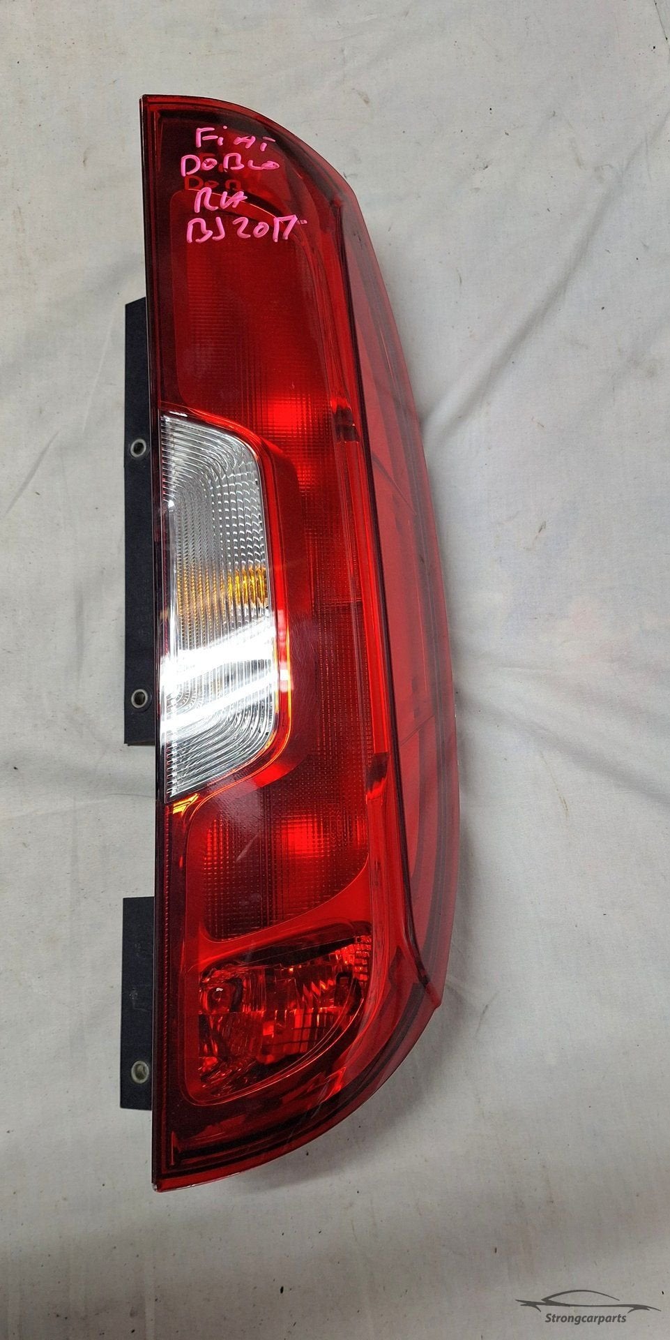 Achterlicht rechts Fiat Doblo compleet bj 2017, -, Utilisé, Fiat, -