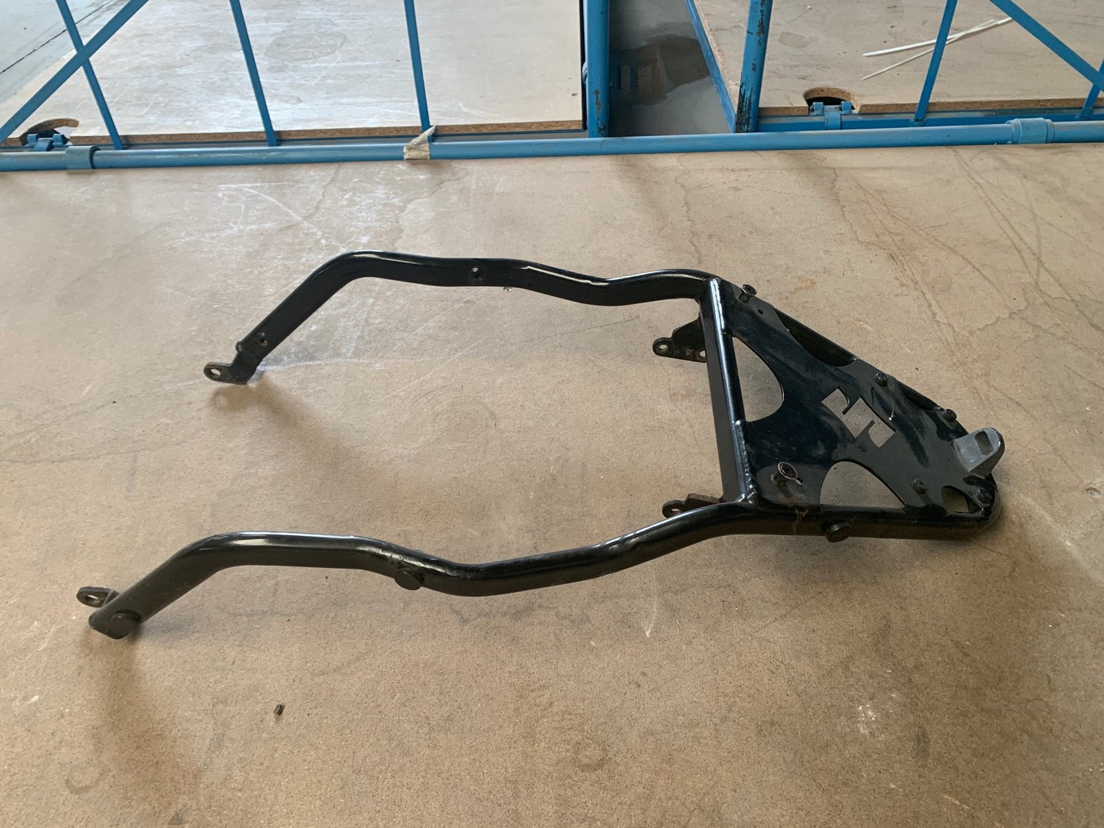 Ondersteuning voor de Suzuki Bandit 600, 650 topkoffer, Ophalen of Verzenden
