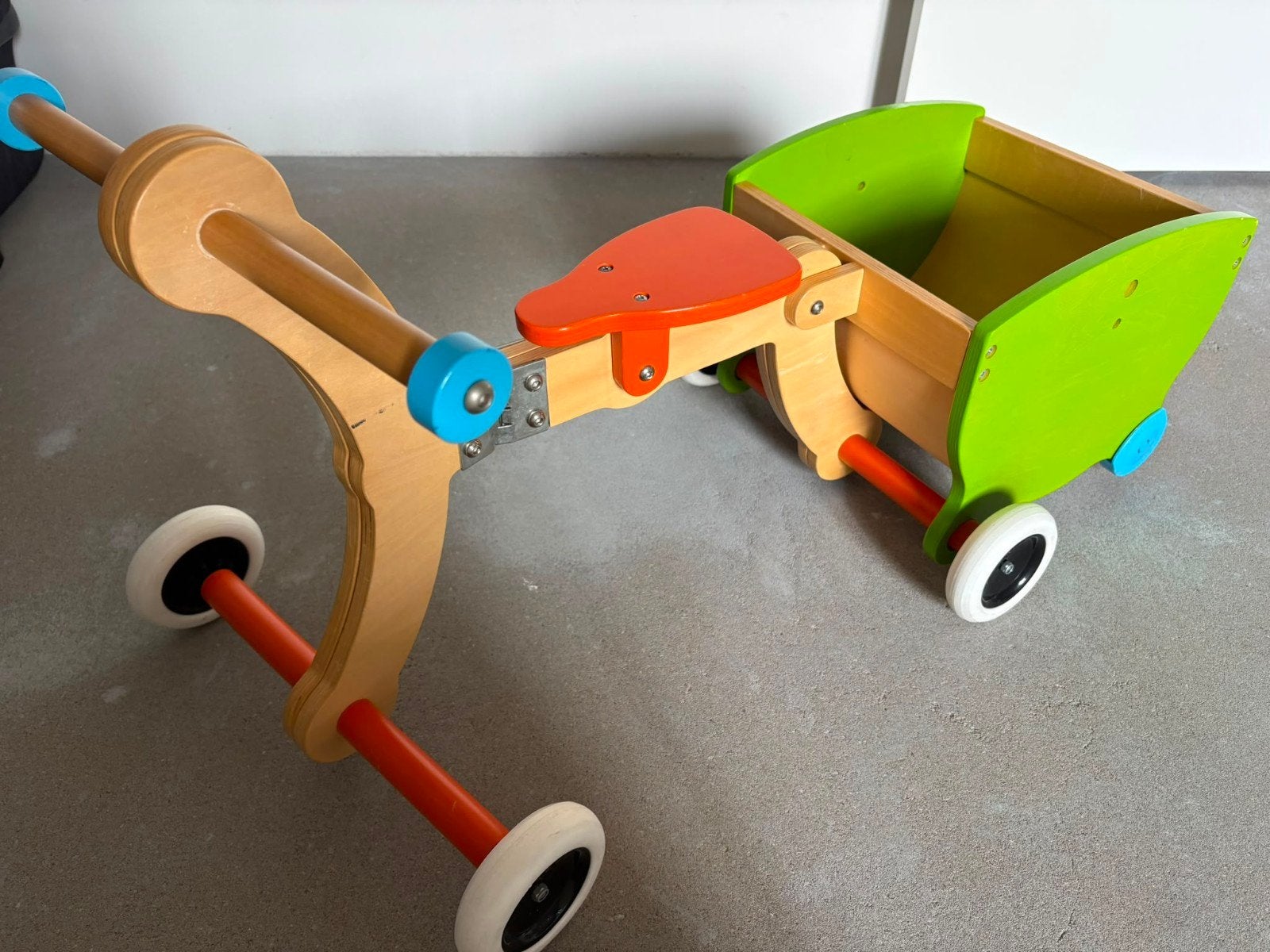 Grow up 3-in-1 houten loopwagens van Mishi Design, Kinderen en Baby's, Speelgoed | Buiten | Voertuigen en Loopfietsen, Ophalen
