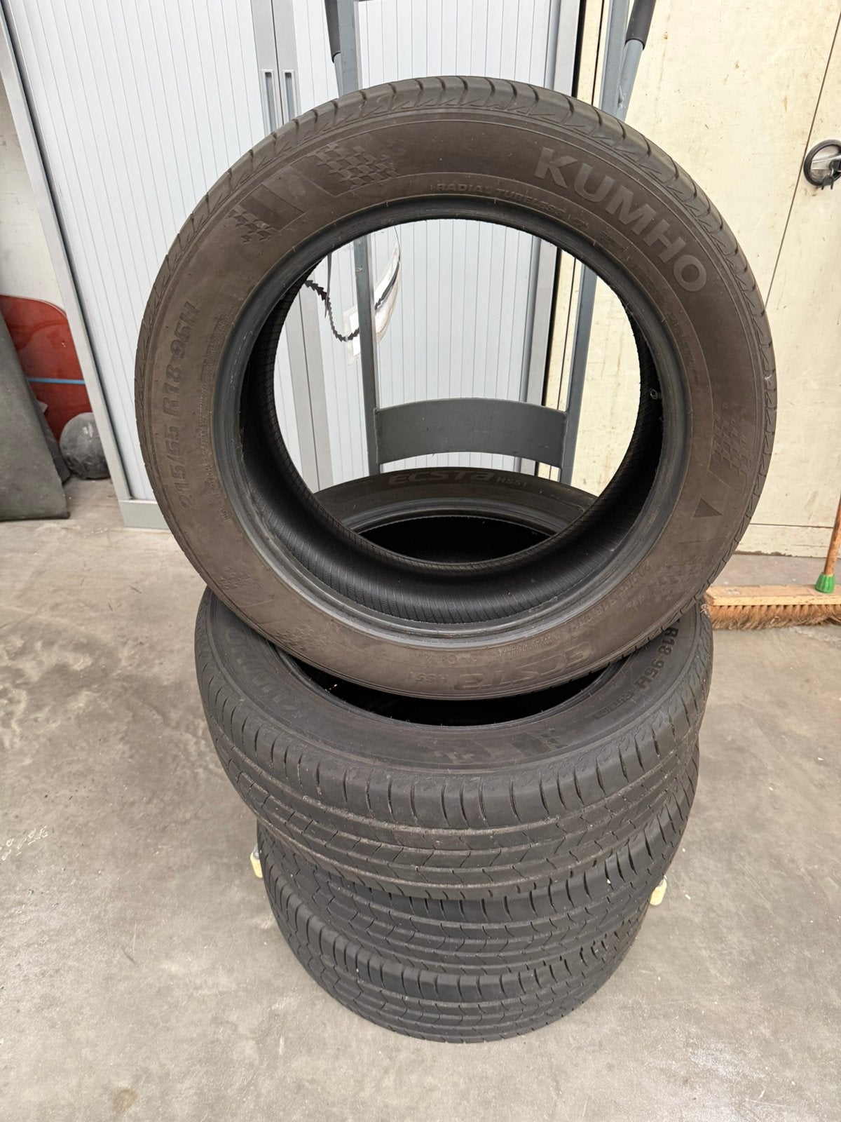 Zomerbanden Kumho Ecsta 215/55 R18 95H, Enlèvement