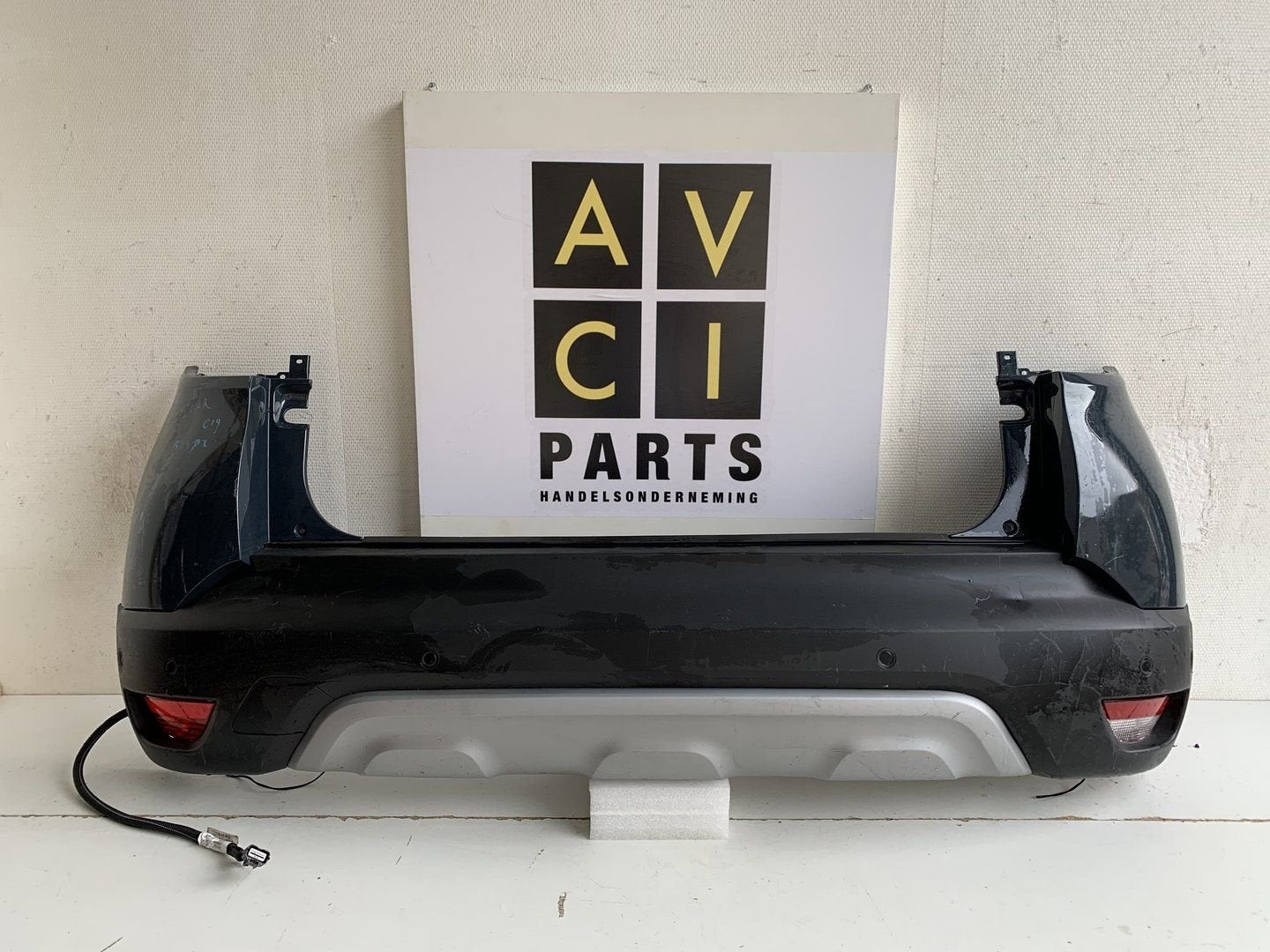 Renault Captur facelift achterbumper bumper 6X pdc 17-, Autos : Pièces & Accessoires, Carrosserie & Tôlerie, Arrière, Renault