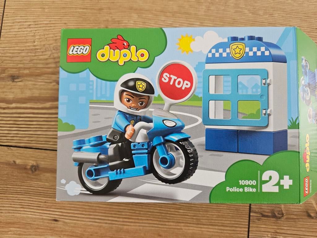 Duplo 10900 - Police bike - politiemotor, Ophalen