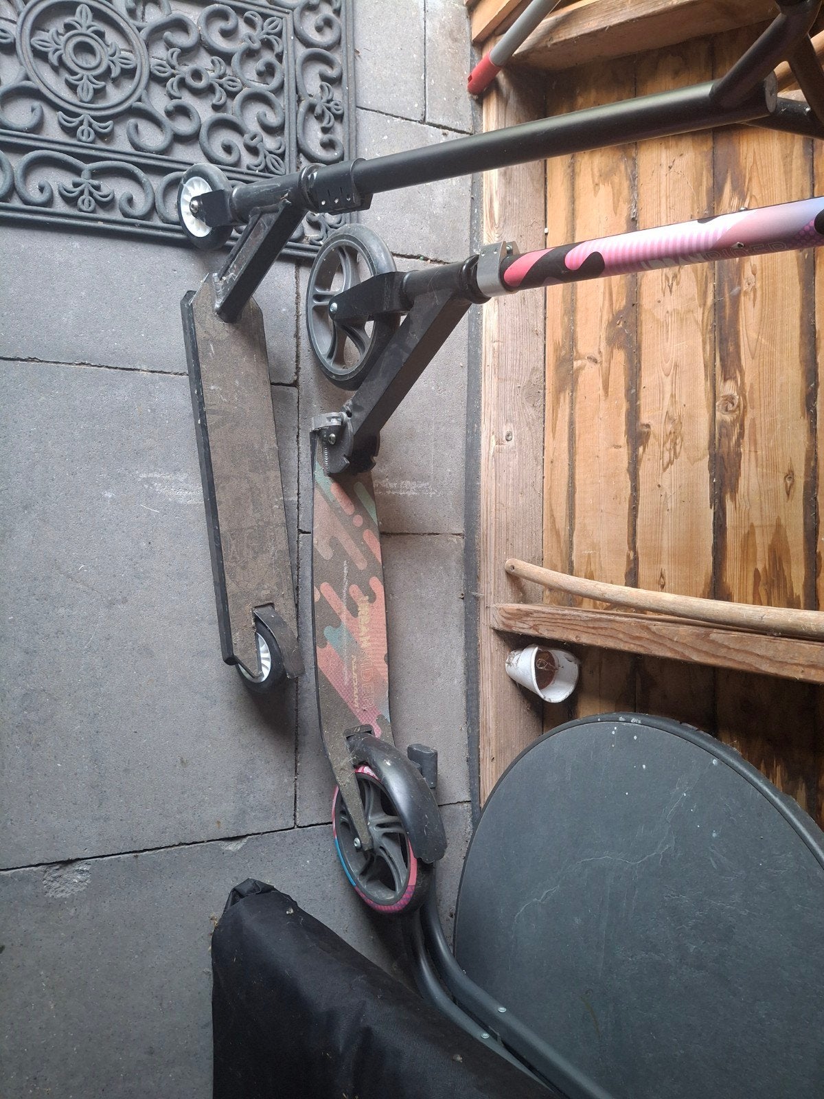 2 stunt steps en 1 grotere model, Ophalen