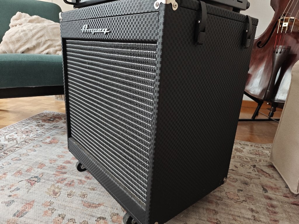 Ampeg Portaflex PF-210HE 450-watt 2 x 10-inch Bass Cabinet, Musique & Instruments, Enlèvement, Utilisé, Guitare basse, 100 watts ou plus