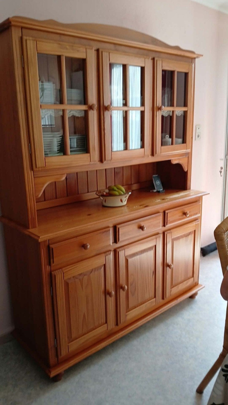 ensemble vaissellier table et 4 ch rotin +salon, Ophalen, Gebruikt
