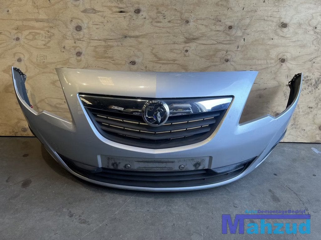 OPEL MERIVA B Z157 Zilver voorbumper 2011-2017, Auto-onderdelen, Gebruikt, Voor, Opel Automobile GmbH, Kontakt@opel-infoservice.de