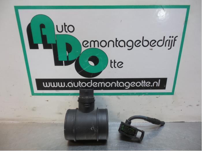 Compteur de masse d'air d'un Opel Corsa (Corsa C 00-), Autos : Pièces & Accessoires, -, Opel, 3 mois de garantie, Utilisé