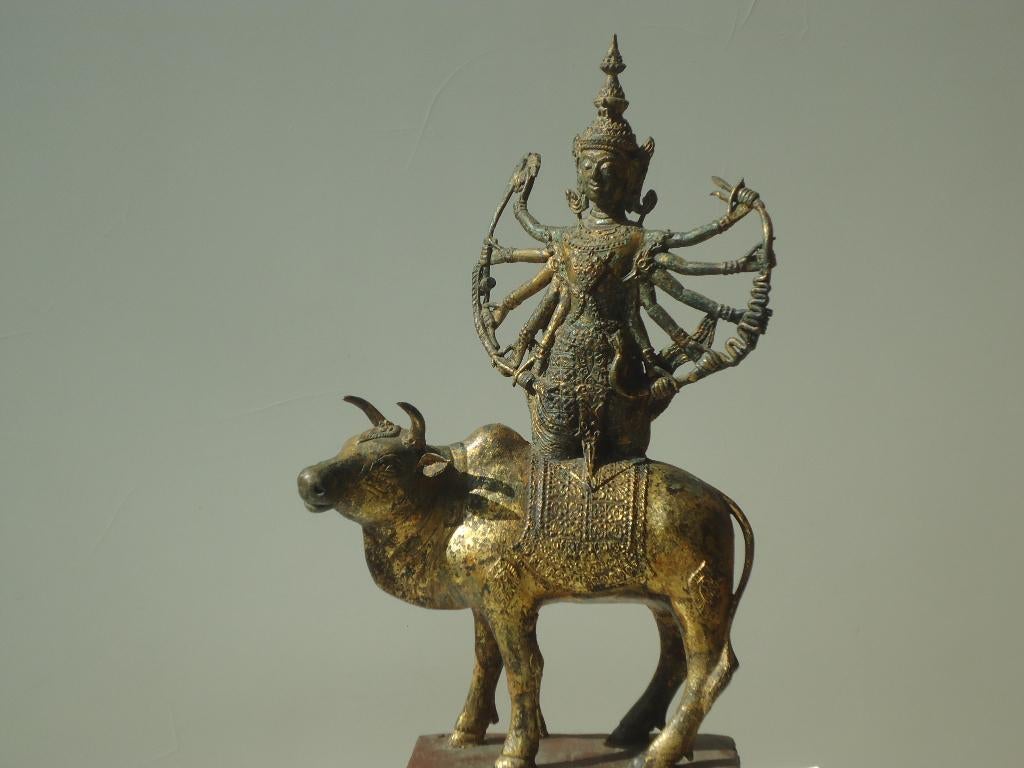 THAI Siva-Lokesvara &stier Nandi ca1800 verguld brons Hindoe, Ophalen