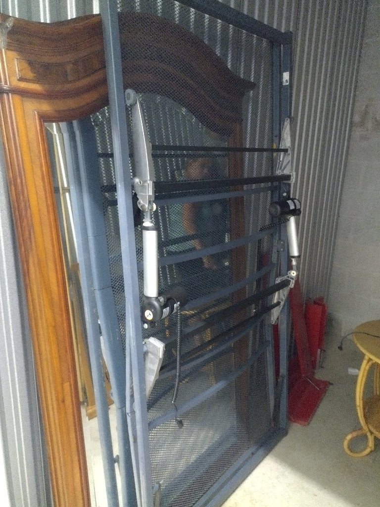 lit a sommier électrique, Enlèvement, Comme neuf, Une personne