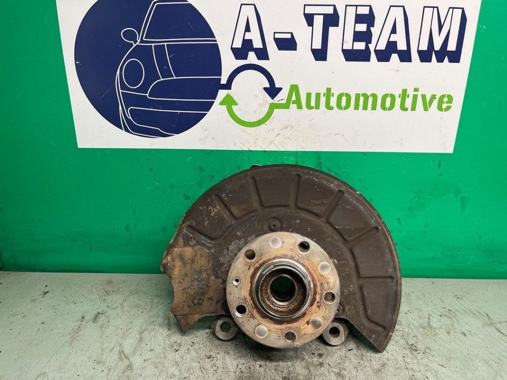 FUSEE RECHTS VOOR Audi A3 (8P1) (01-2003/08-2012), Info@audi.de, Audi, Audi AG, Gebruikt