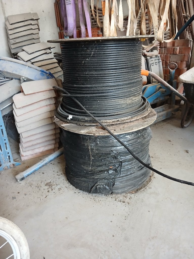 câble coaxial PE14 sur rouleau, Bricolage & Construction, Enlèvement, Comme neuf, Câble ou Fil électrique