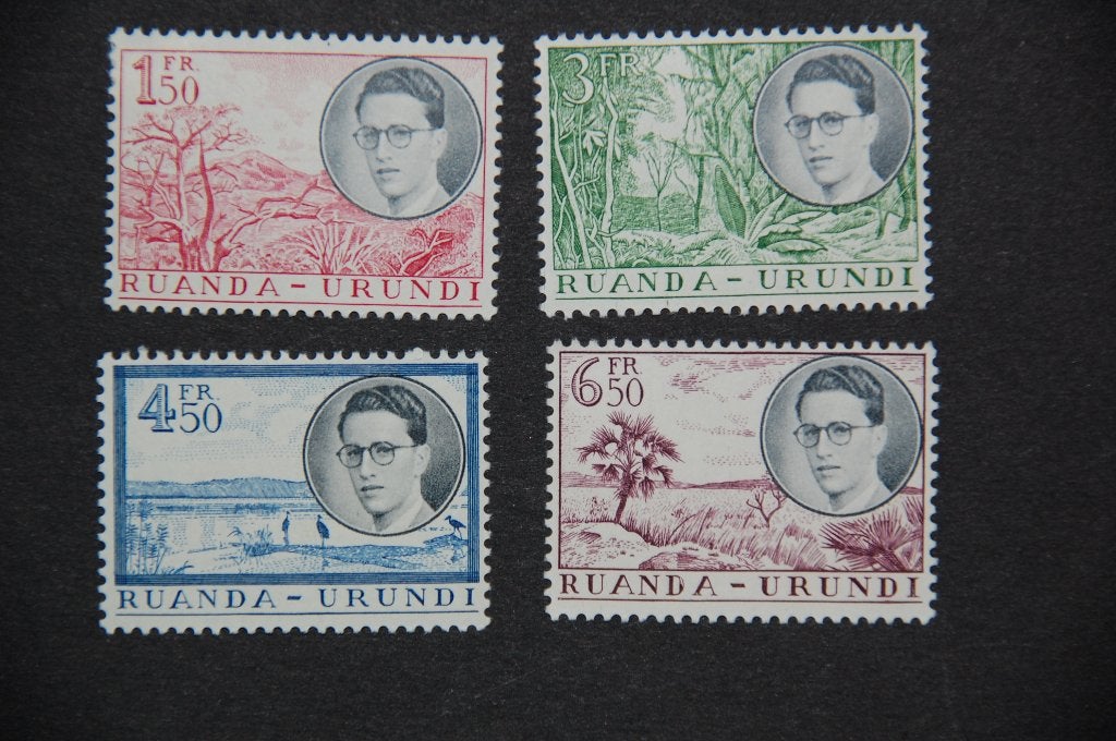 RUANDA URUNDI : Boudewijn 1955, Verzenden, Postfris