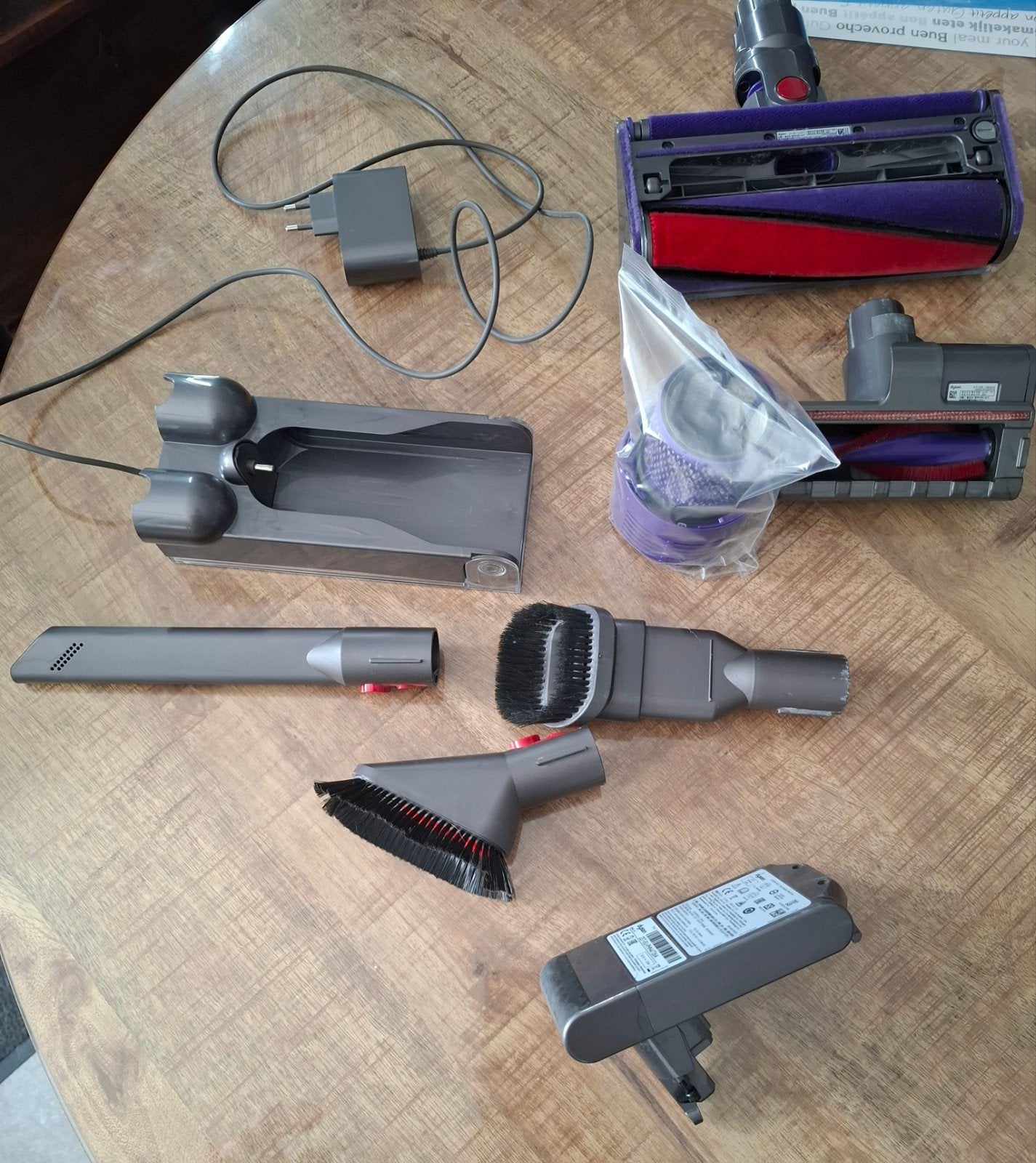 Pièces pour aspirateur Dyson V10 V11, Electroménager, Enlèvement, Dyson