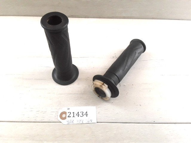 YBR125 2007 - 2011 Yamaha Handvat en gashendel D1-39470