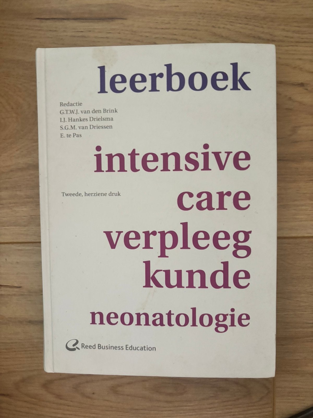 Leerboek Intensive Care Verpleegkunde Neonatologie, Boeken, Ophalen of Verzenden, Gelezen
