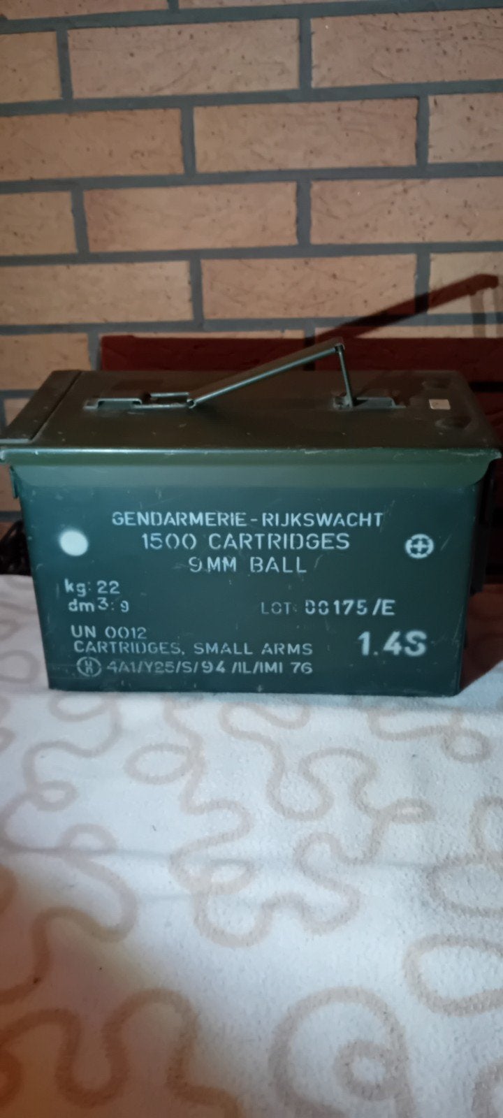rijkswacht munitiekist., Ophalen, Rijkswacht, Kist of Geocache