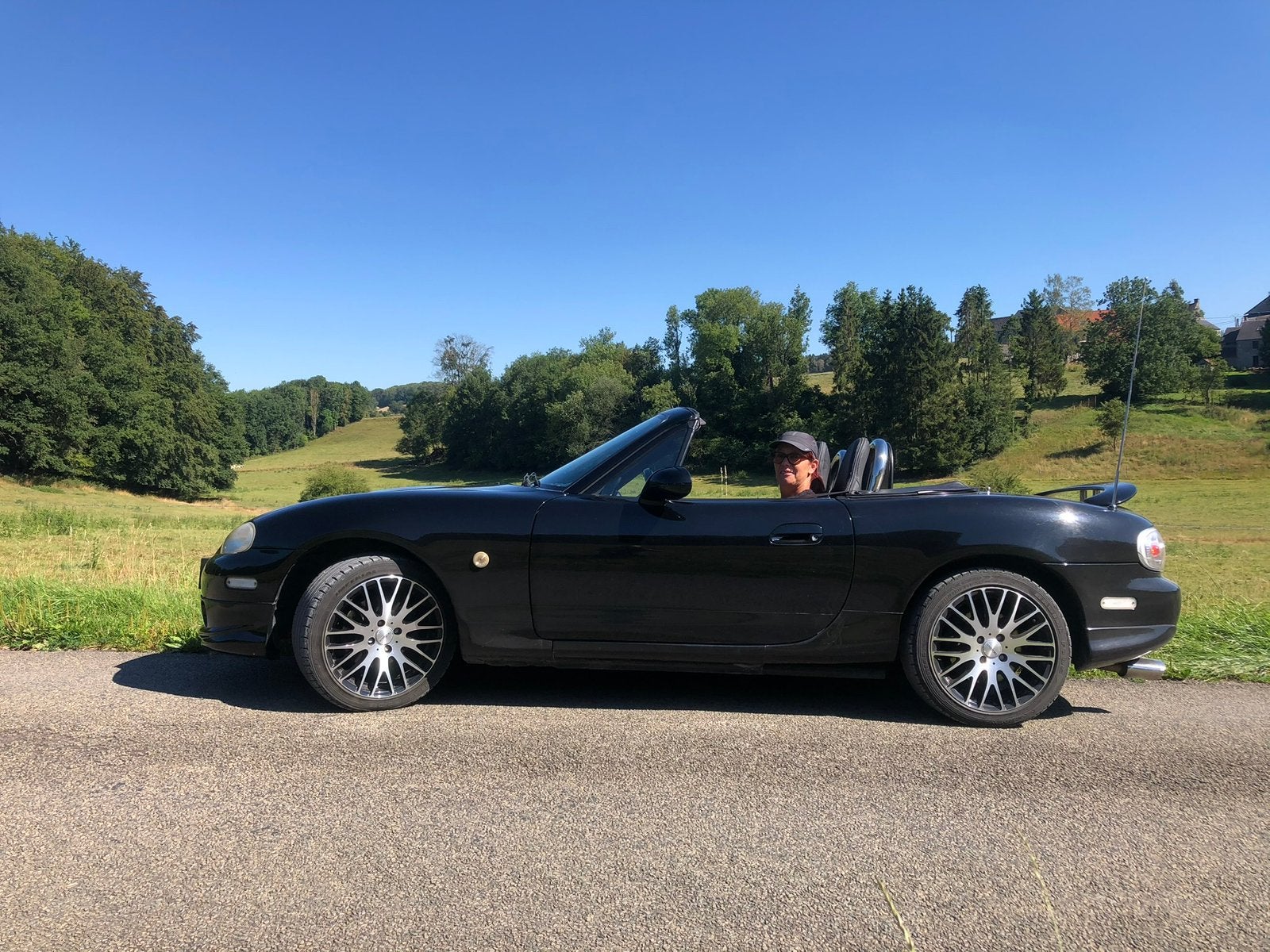 Mazda MX5 NB, automaat, zwart, bouwjaar 2001, 153.000km, Auto's, Automaat, Achterwielaandrijving, Zwart, 0 kg