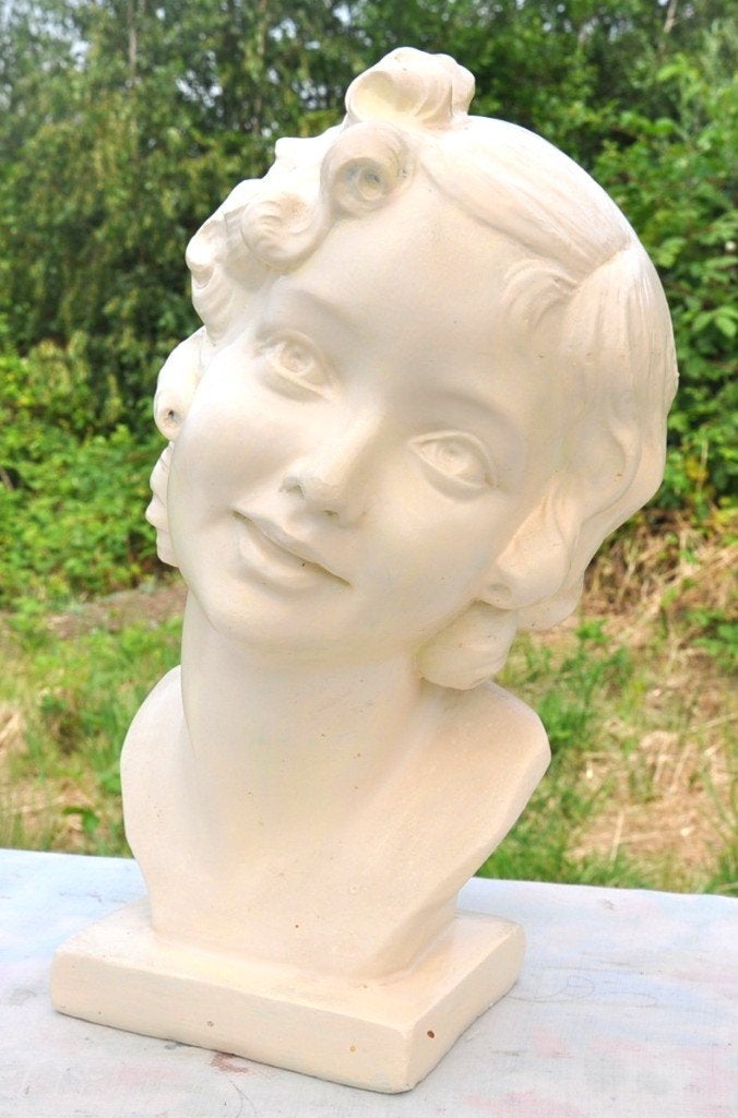 buste fillette année 50 plâtre peint blanc, Enlèvement ou Envoi