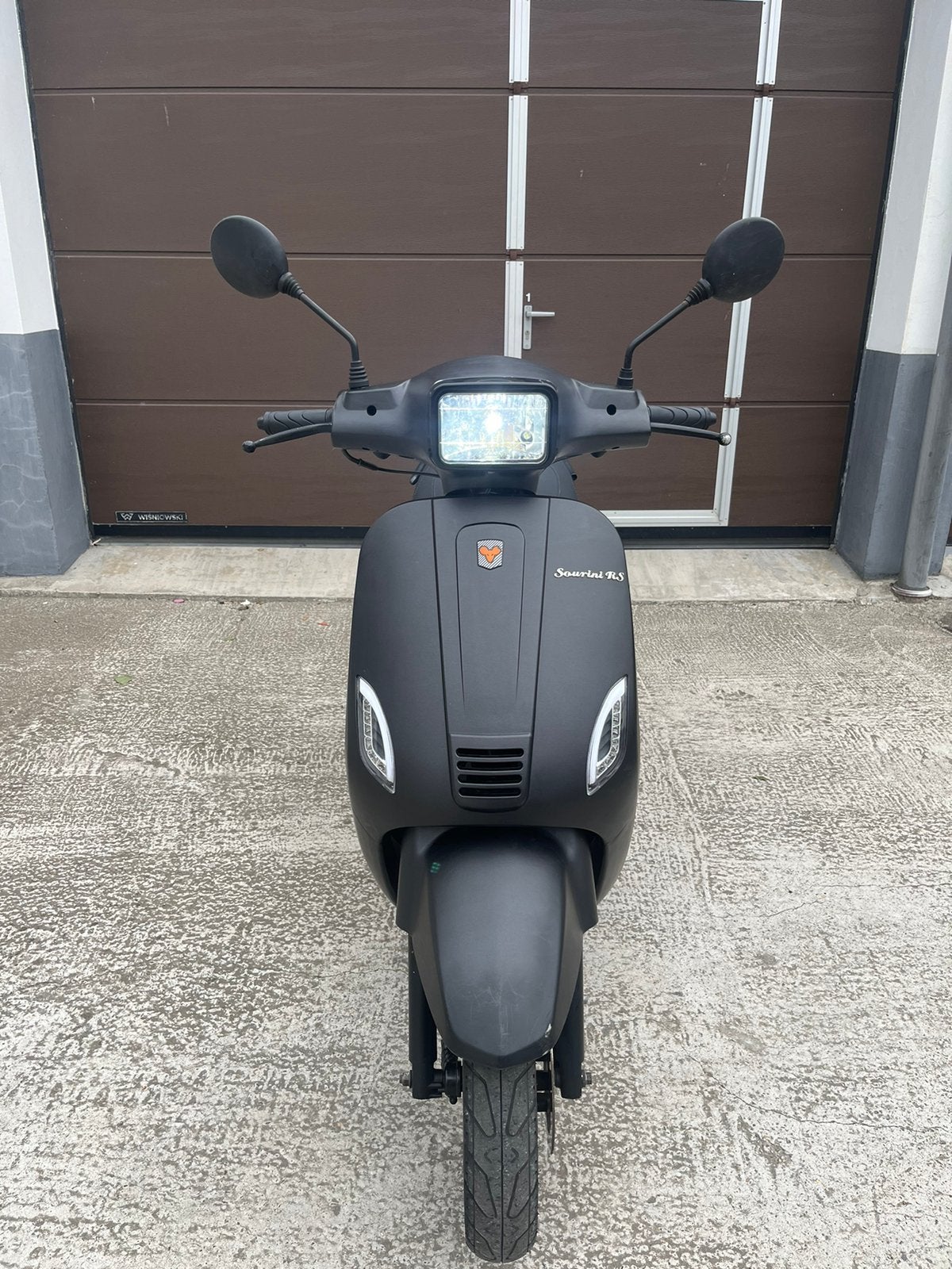 La Souris Sourini RS B KLASSE scooter gts, Fietsen en Brommers, Scooters | Overige merken, Ophalen, Zo goed als nieuw