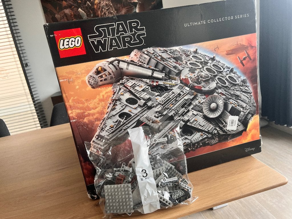 Star wars millennium falcon, Verzamelen, Complete verzamelingen en Collecties, Ophalen of Verzenden