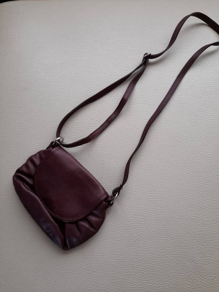 Handtas,bordeaux/pruim,schouderriem,1 binnenvak met rits., Ophalen of Verzenden, Zo goed als nieuw, Overige kleuren, Handtas