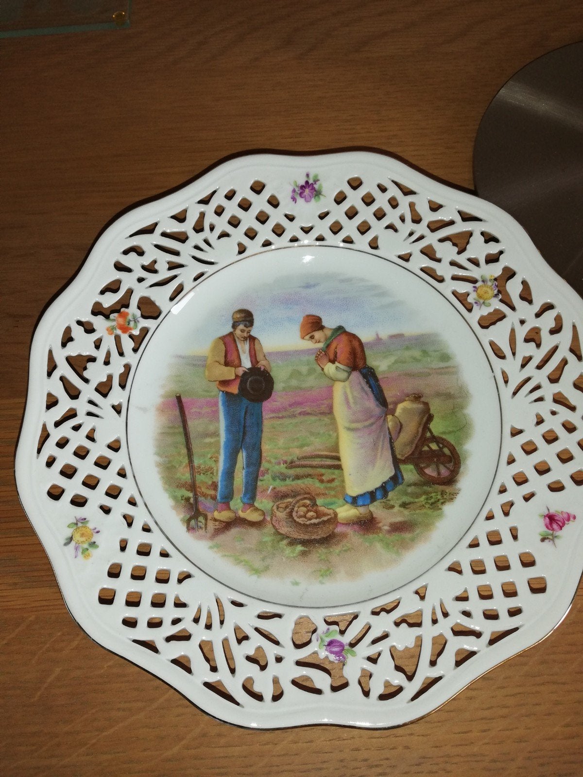 2 schalen, Ophalen