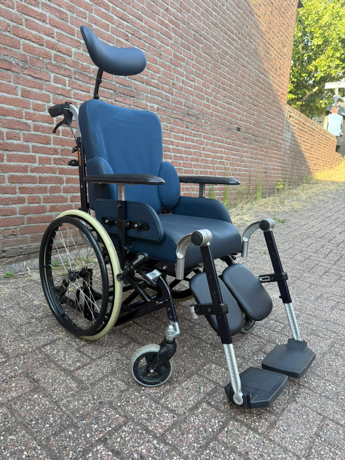 Comfortabel Canto Rolstoel, Diversen, Rolstoelen, Ophalen of Verzenden, Zo goed als nieuw