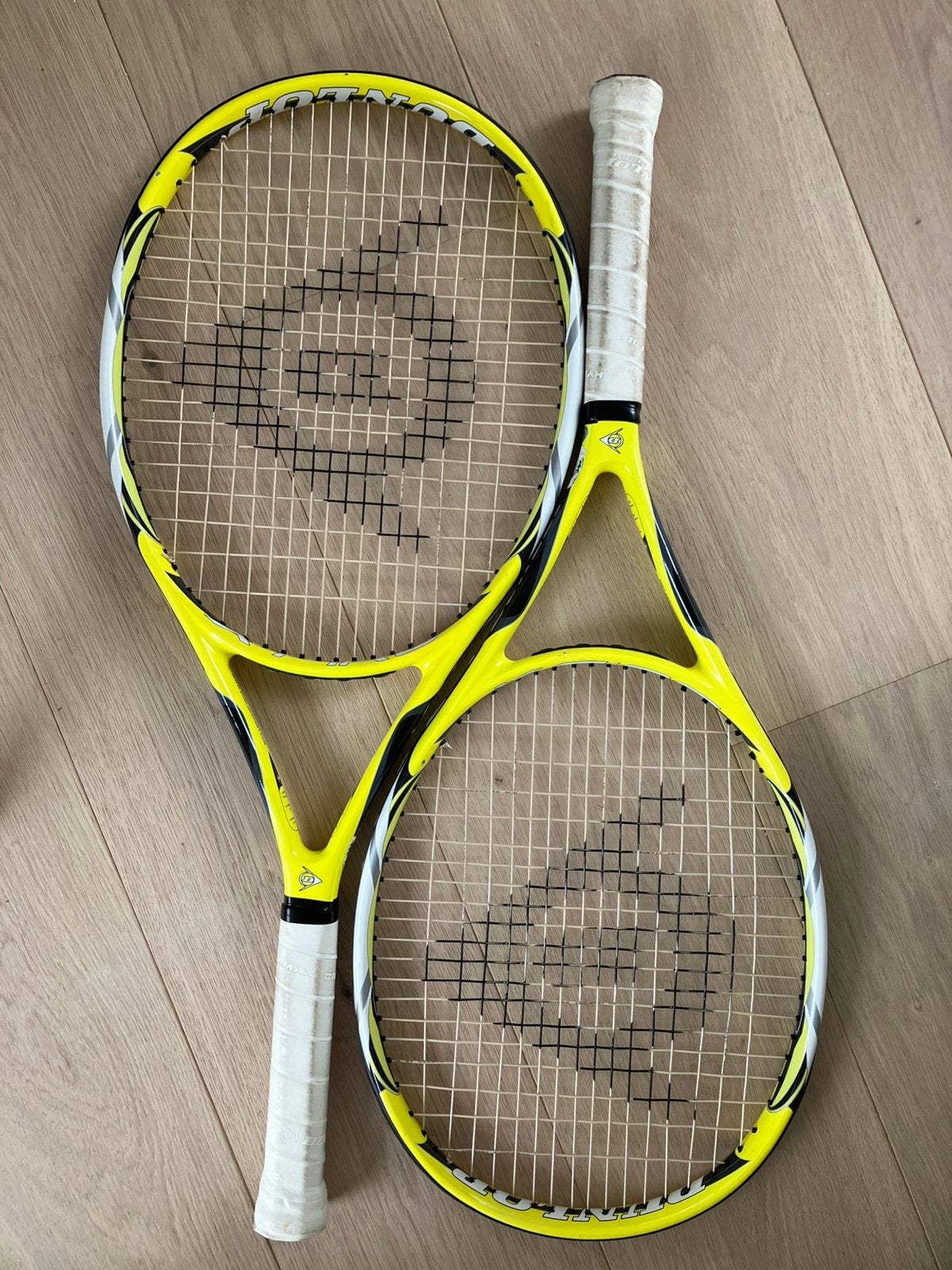 dunlop rakket 2stuks, Sport en Fitness, Tennis, Ophalen, Zo goed als nieuw, Dunlop