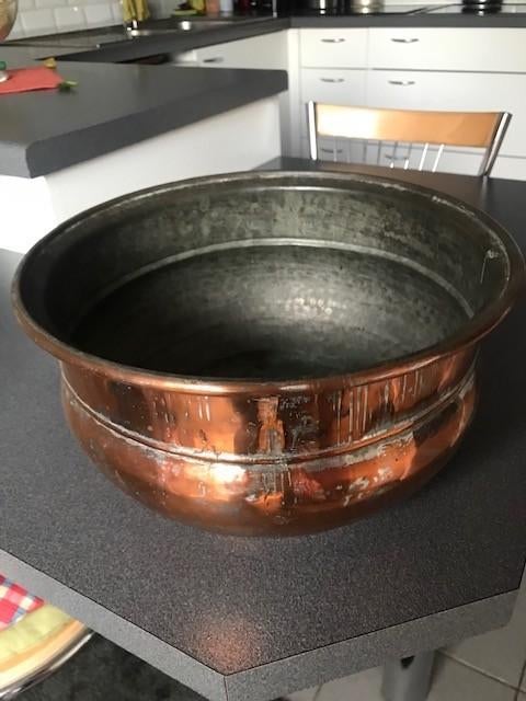 chaudron en cuivre, Enlèvement, Cuivre