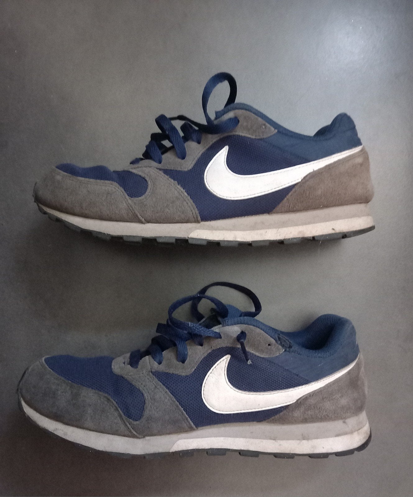 Nike - Nike MD Runner 2 - taille 41 -> 10€
MD Runner 2
M. D., Sneakers et Baskets, Nike, Enlèvement, Porté