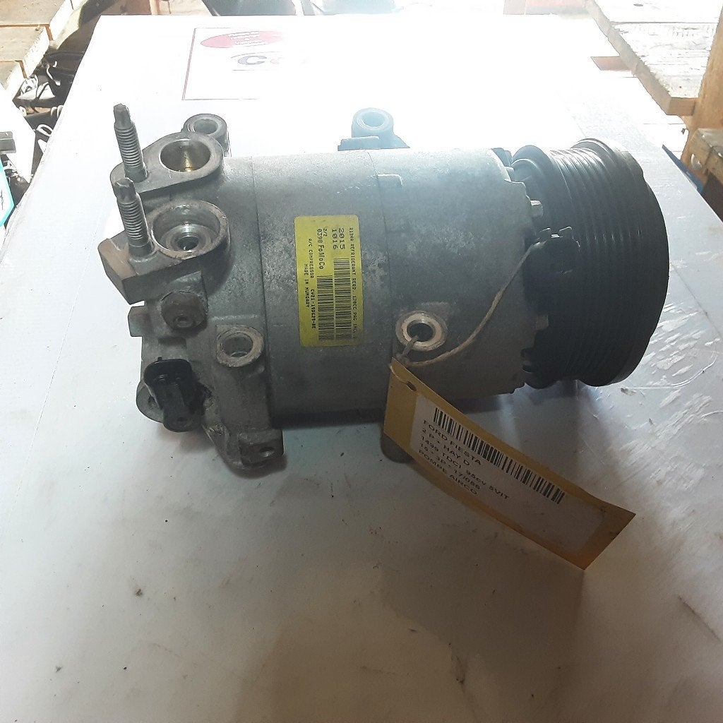 AIRCO POMP Ford Fiesta 6 (JA8) (CV2119D629BE), Gebruikt, Mevr. I. Hauben, Ford, Rue de l'Espoir 34 34
4030  GRIVEGNÉE, BE