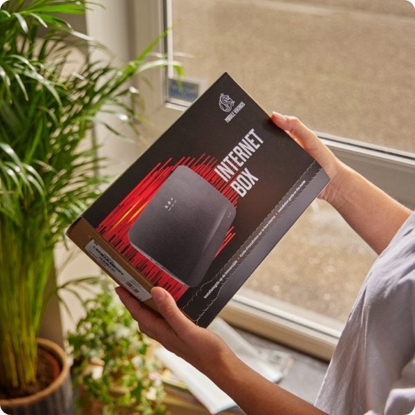 Internet Box Neuve Emballée, Computers en Software, Ophalen of Verzenden, Nieuw, Router met modem, Proximus
