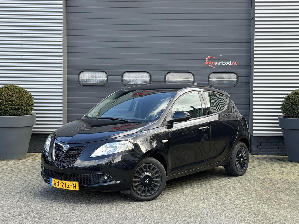 Lancia Ypsilon 0.9 TwinAir Elefantino Plus, Autos, Lancia, 80 ch, Electronic Stability Program (ESP), Entreprise, 59 kW