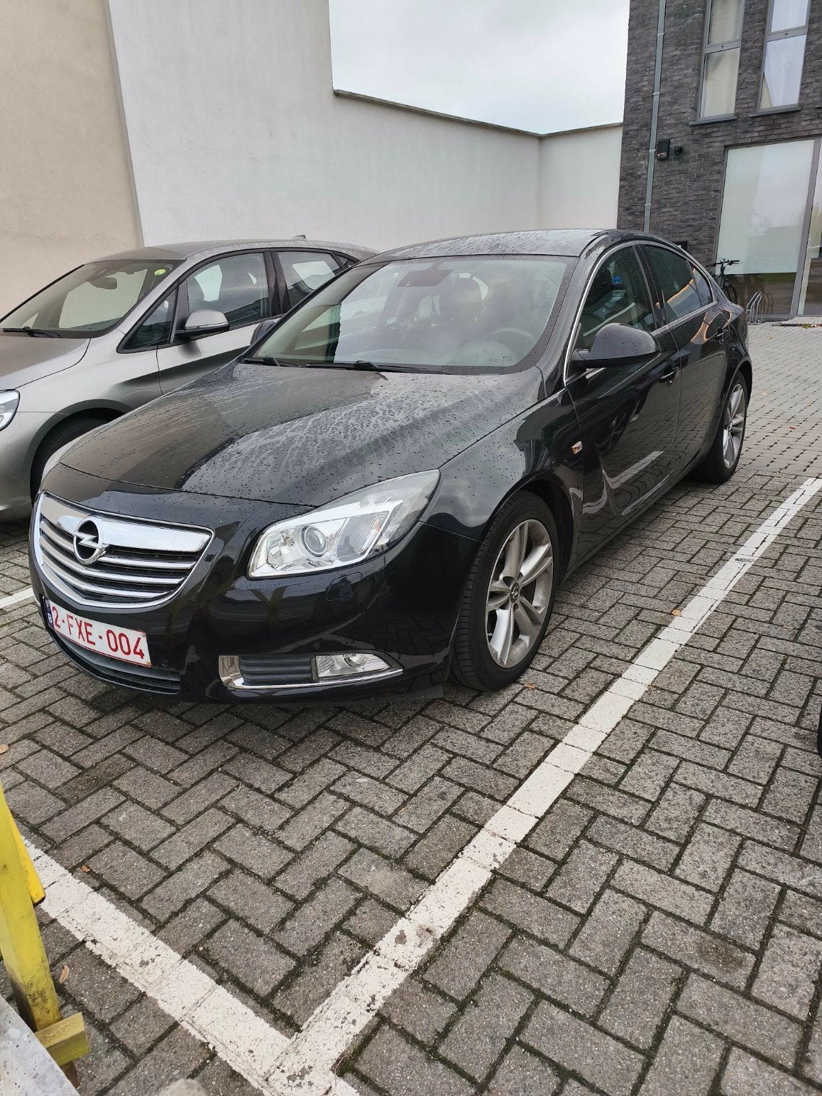 Opel Insignia 2.0 CDTI flexride bj 2011 249000 km, Auto's, Zwart, 5 deurs, Particulier, Insignia