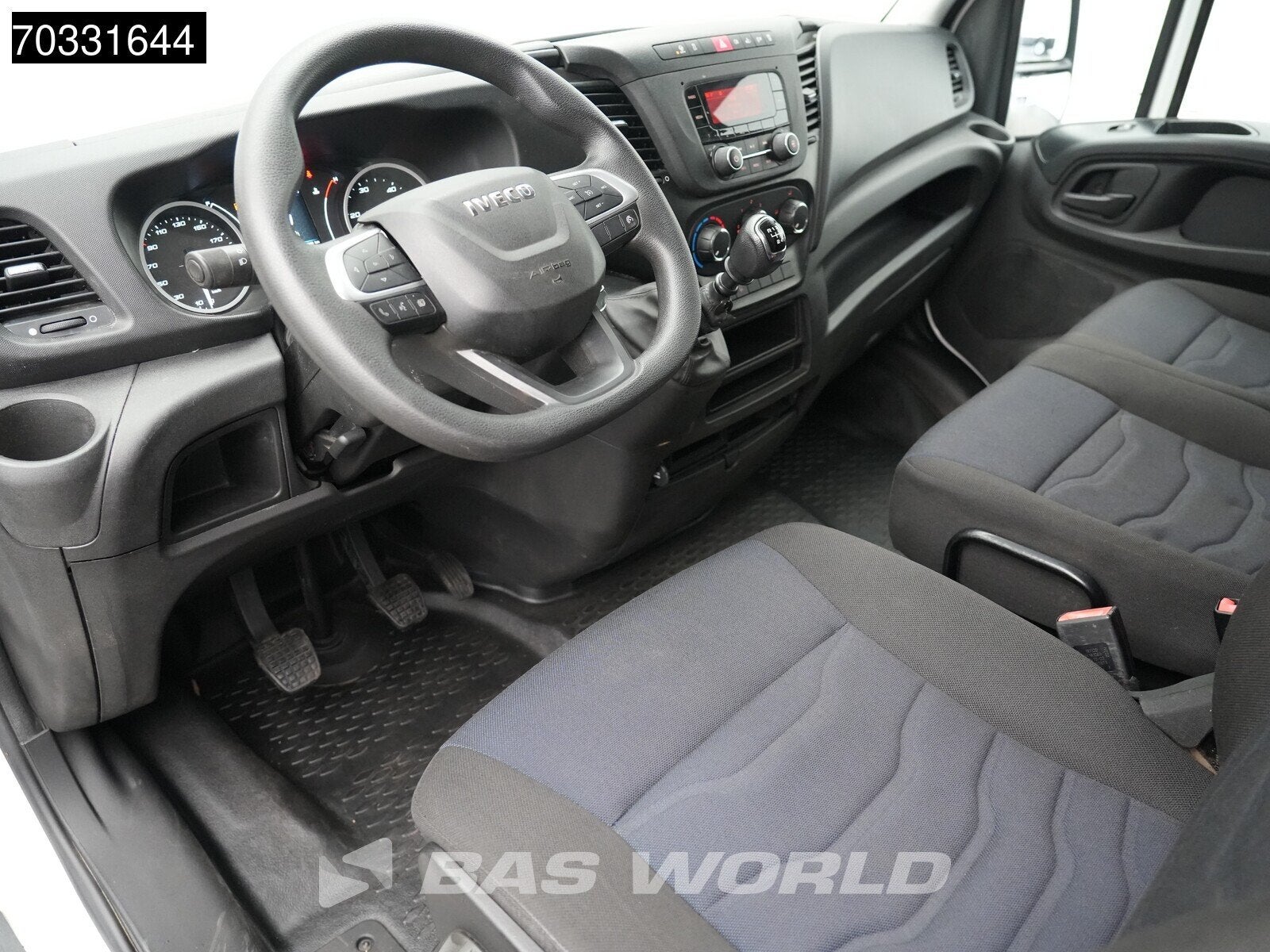 Iveco Daily 35S14 L2H2 Airco Cruise 3500kg trekgewicht Euro6, Auto's, Bestelwagens en Lichte vracht, Stof, Gebruikt, Euro 6, Iveco