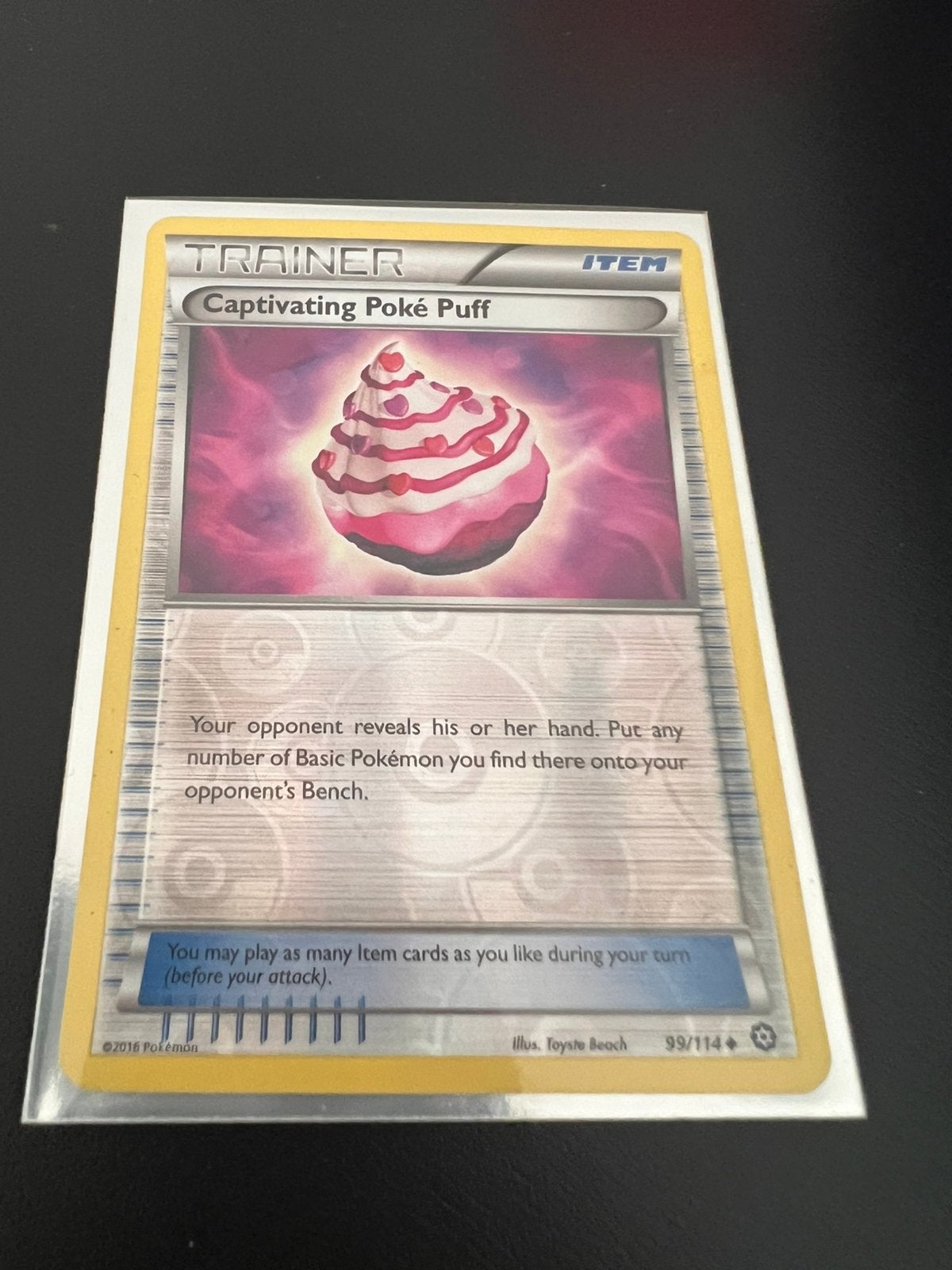 Captivating poké puff, Ophalen of Verzenden, Zo goed als nieuw