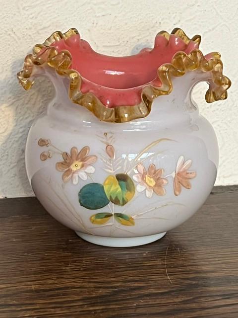 Petit vase français en opaline, orné de fleurs émaillées, Antiquités & Art, Enlèvement
