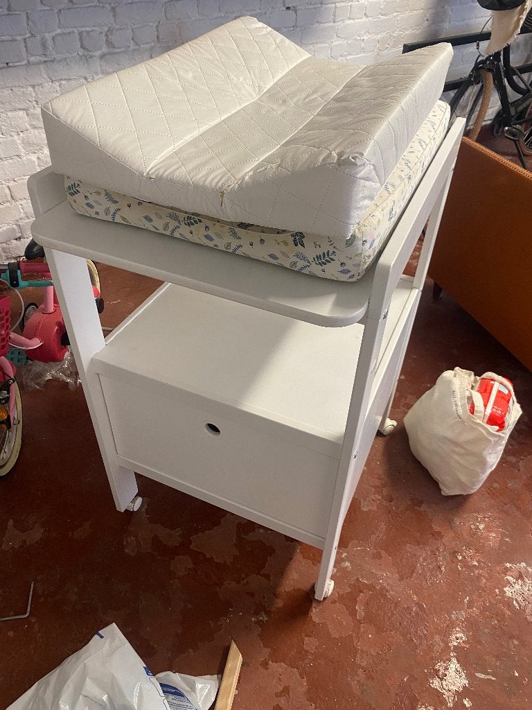 table à langer, Enfants & Bébés, Enlèvement