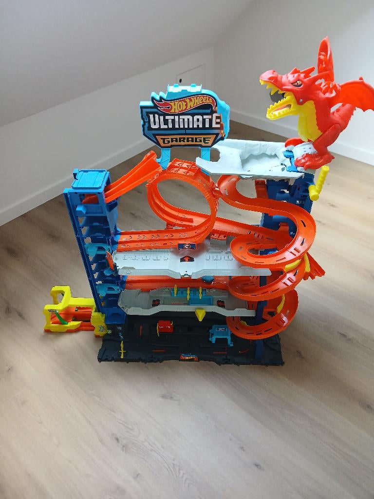 Hot wheels ultimate garage, Enfants & Bébés, Jouets | Circuits, Enlèvement, Hot Wheels, Manuelle, Circuit