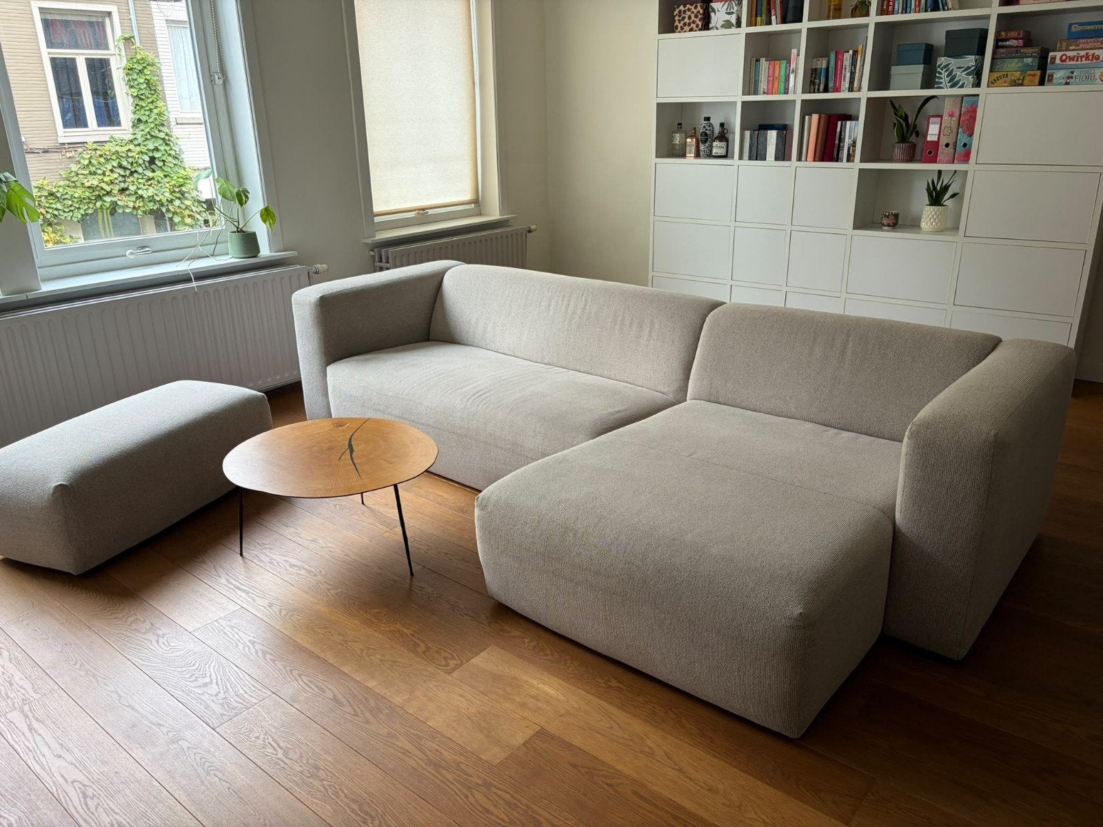 Zetel + voetenbank Juntoo, Ophalen