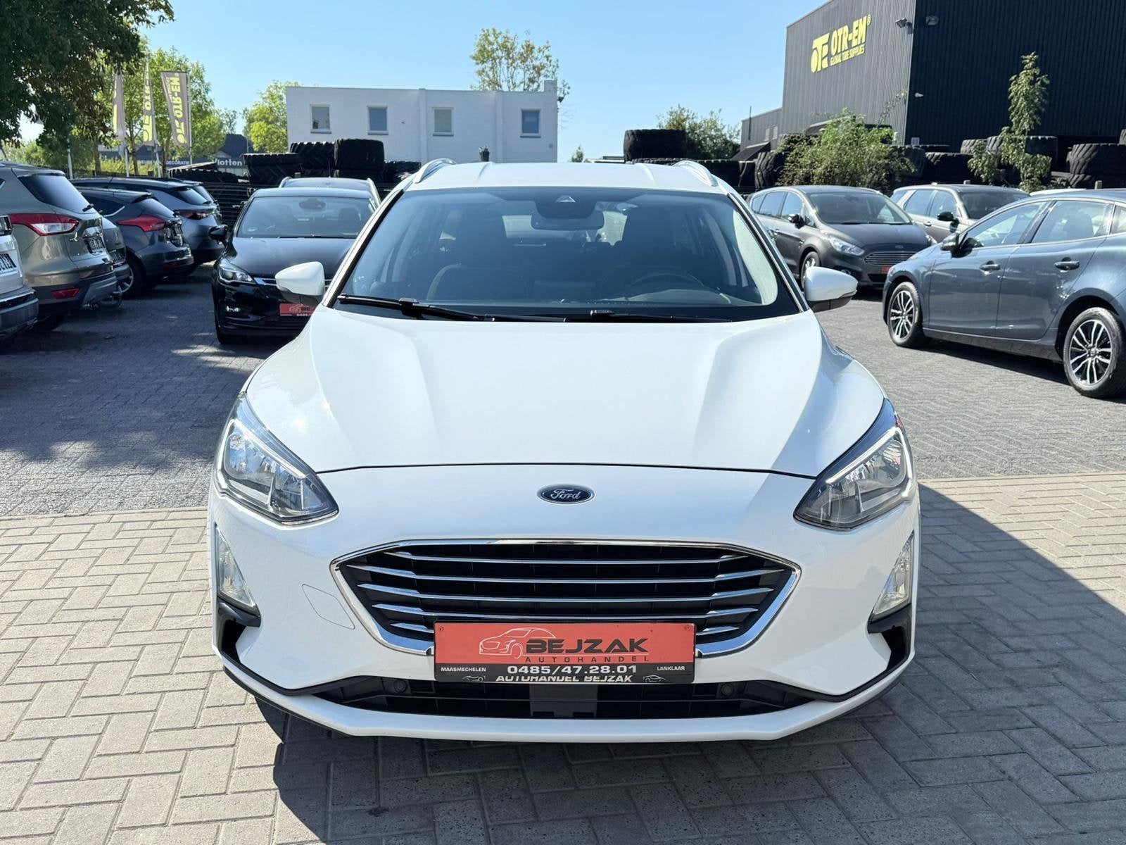Ford focus clipper titanium 1.5i automaat 1j garantie, Auto's, Ford, Euro 6, Bedrijf, https://public.car-pass.be/vhr/d45be63f-9680-486d-aae6-6fbf2760088c