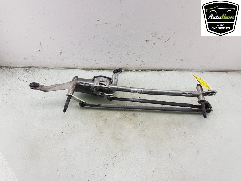 MOTEUR + TRINGLERIE ESSUIE GLACE AVANT BMW 1 serie (F40), Robert Bosch AG, Utilisé, BMW, Robert-Bosch-Allee 1
74232  Abstatt, DE