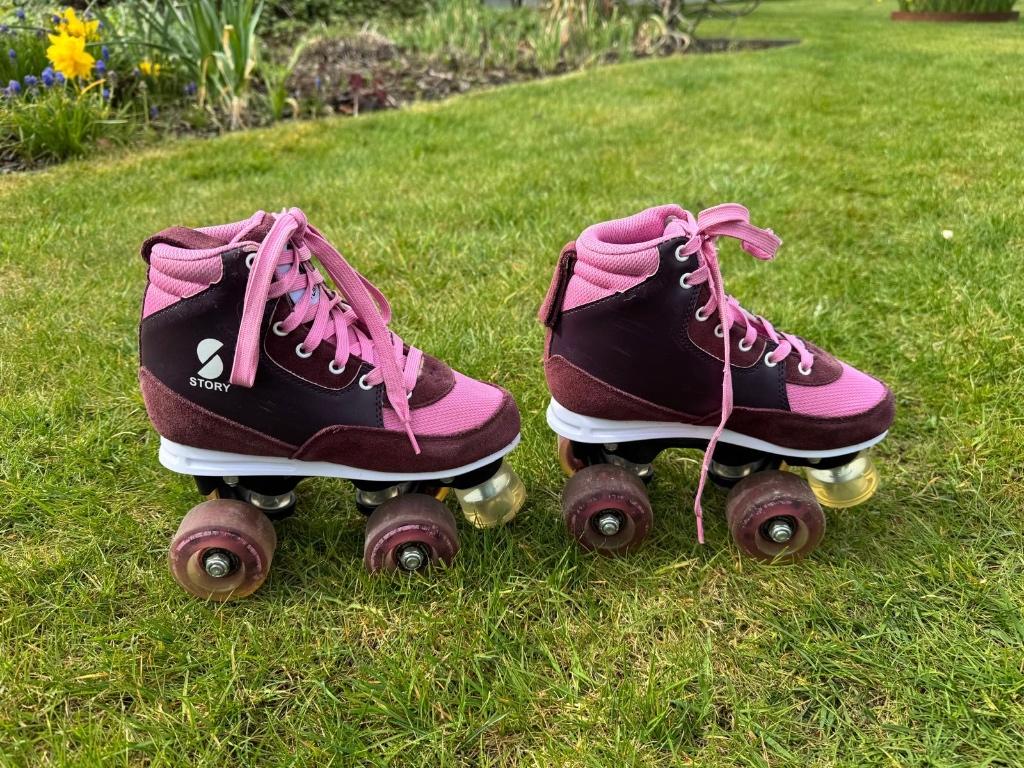 Rolschaatsten maat 33, Meisje, Schoenen, Zo goed als nieuw, Ophalen