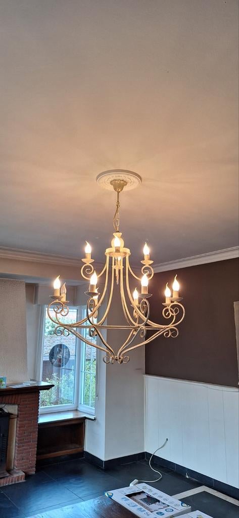 Lustre blanc, Enlèvement, Comme neuf, Métal